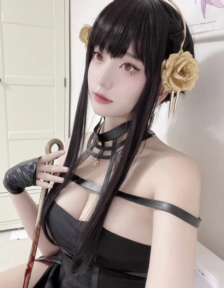 Hana bunny джил. Cos play. Cos play. Косплeй хината хьюга. Инори косплей.