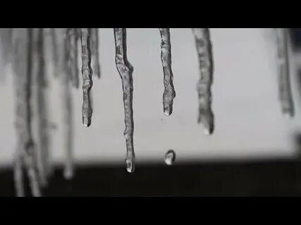 Солнышко а сосульки плачут