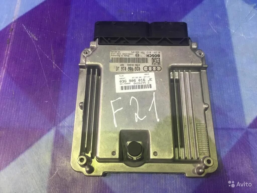 Блок управления двигателя audi a1. Эбу ауди 1. Эбу audi a4 b6. Блок управления двигателем ауди а4 б8. Блок управления ауди а8.
