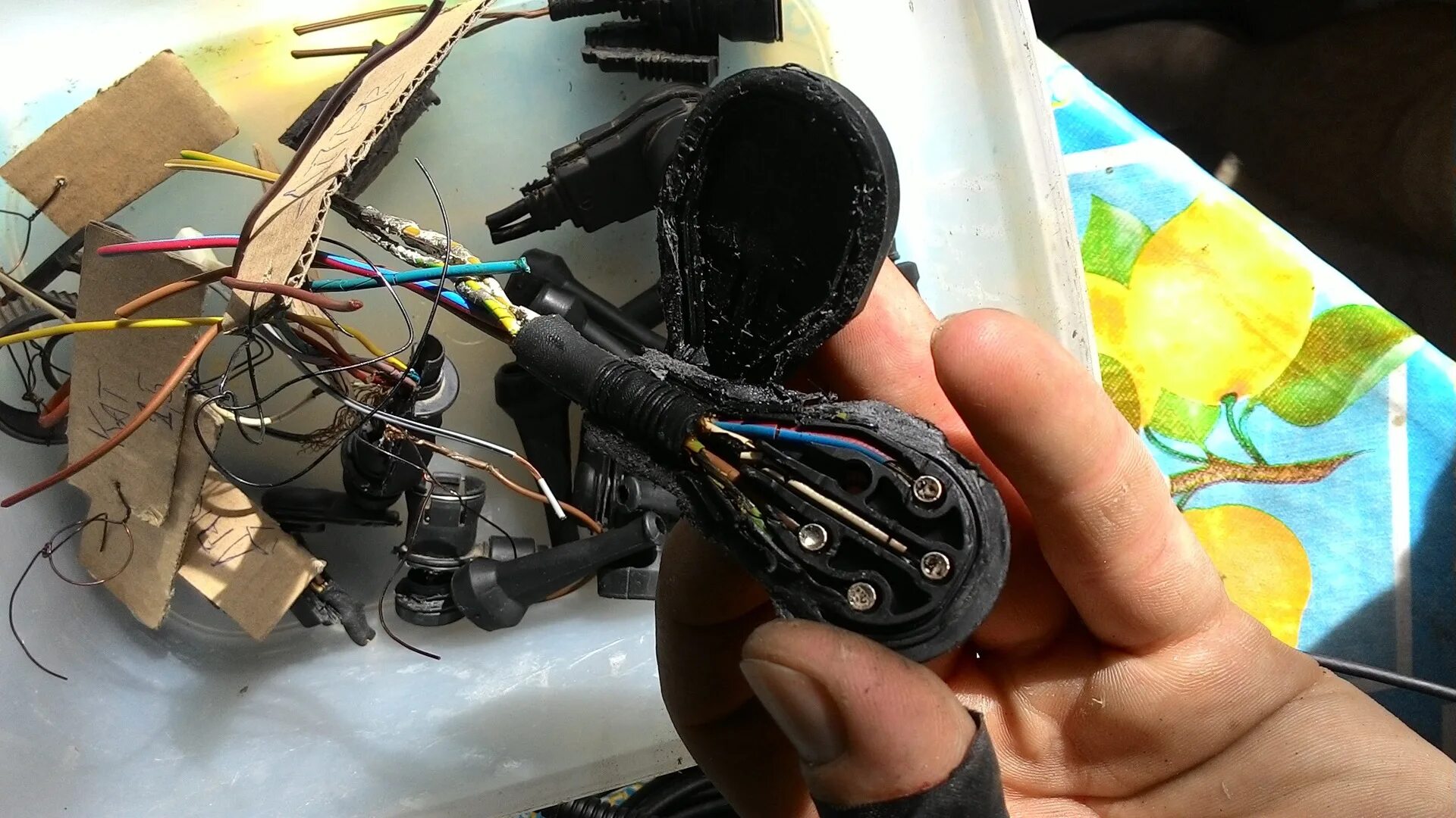 Моторная коса м50 б25. 3724010x75wj/b. Проводка м1а. Проводка м72. Бмв е90 моторная коса.