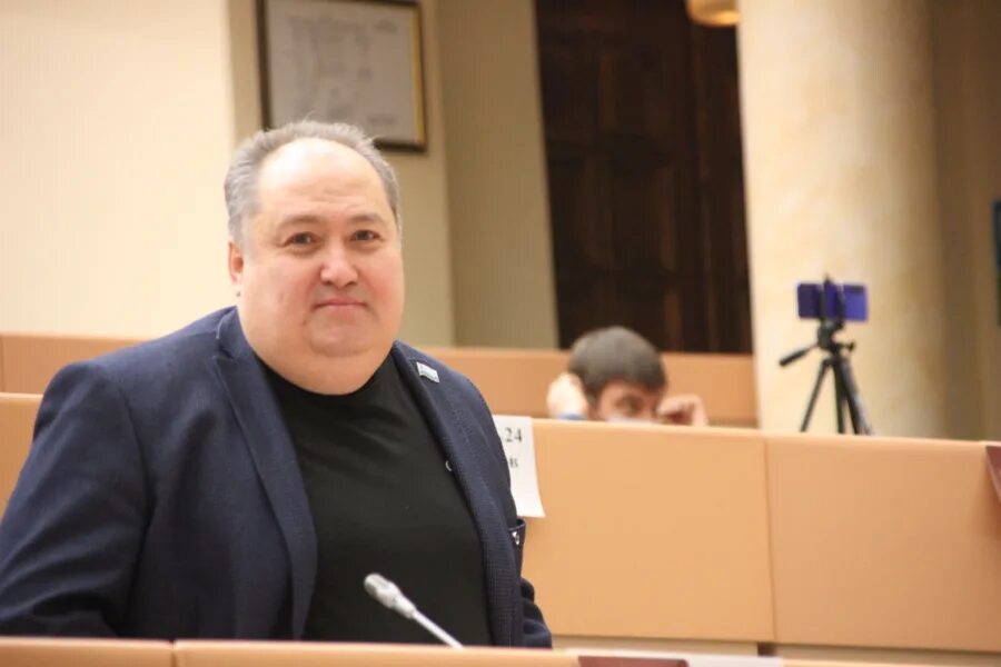 Депутаты городской думы фото. Депутат гордумы коряжмы. садовников николай михайлович рязань депутат горсовета. четыре депутата фото.
