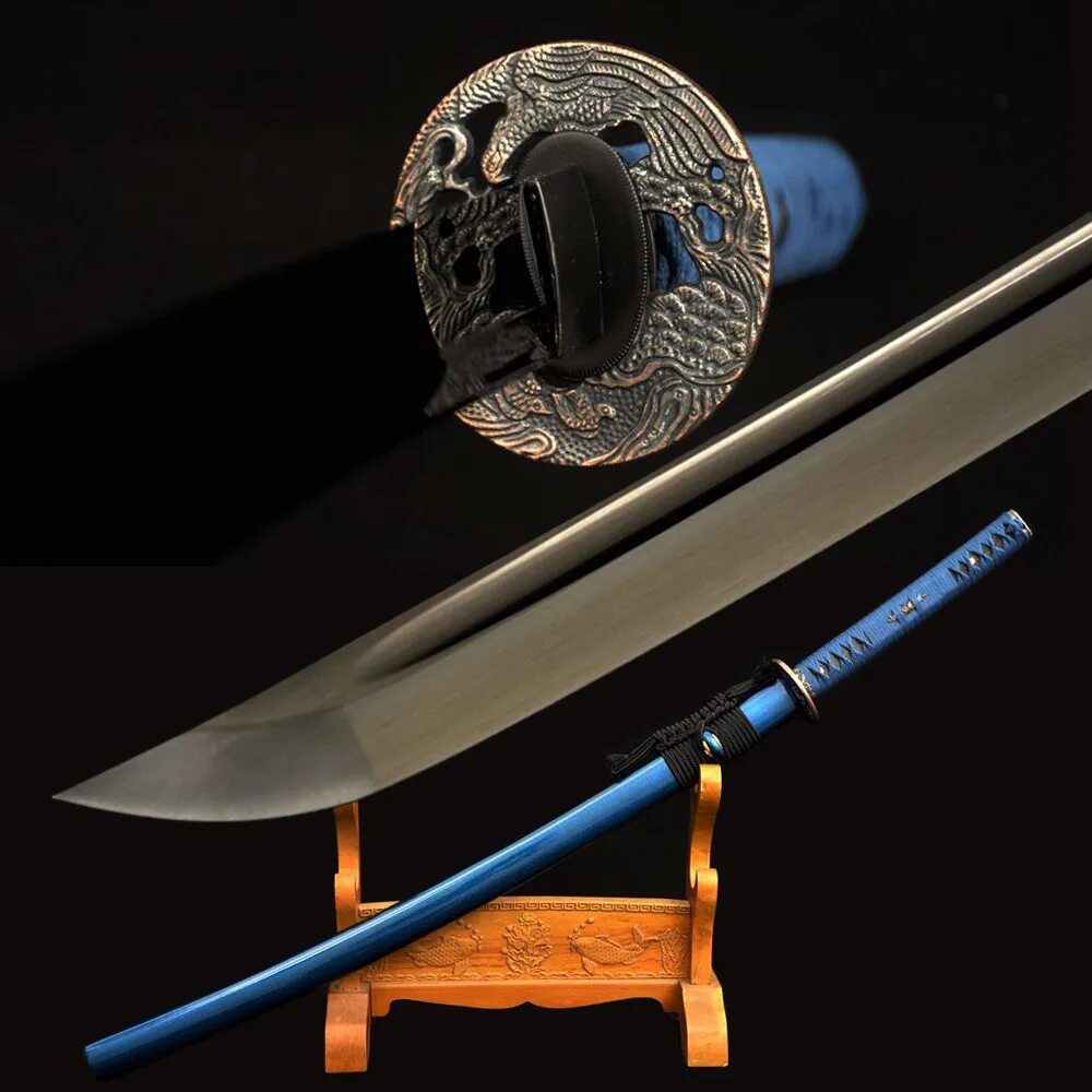 Катана с 1060 High Carbon Steel. Handmade Japanese Katana Sword with Black Blade and Dragon Tsuba. Японский кузнец самурайских мечей. Катана на изготовке. Клинок готов