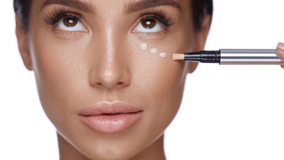 Make up corrector