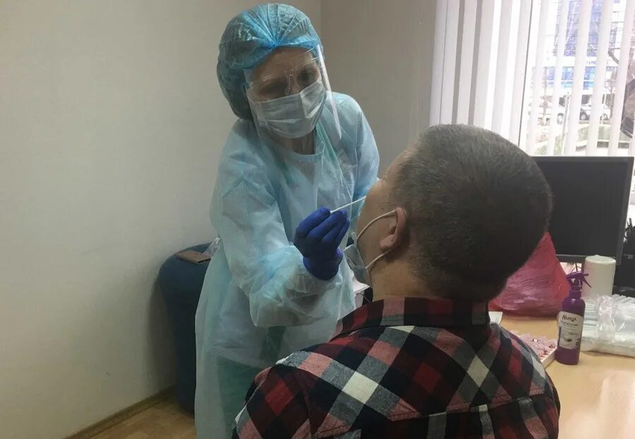 Коронавирус в курске ситуация на сегодня. Новости курск медицина. Пункт вакцинации. Коронавирус курск. Количество заболевших коронавирусом за последние сутки.