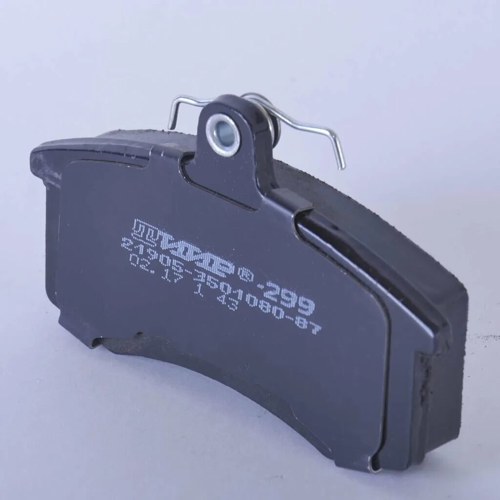 Колодки тормозные передние приора артикул. M31t-6gn3501080. Оригинальные колодки гранта. Задние тормозные колодки 2190 без абс. Оригинальные колодки гранта.