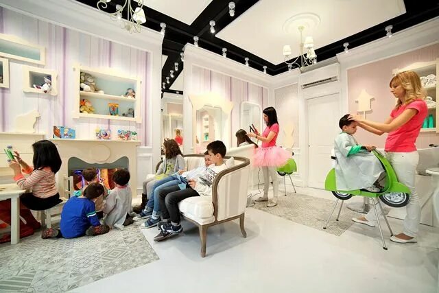 1000+ images about Kid`s hair salon on Pinterest For kids, Kids ... Salas, Salão
