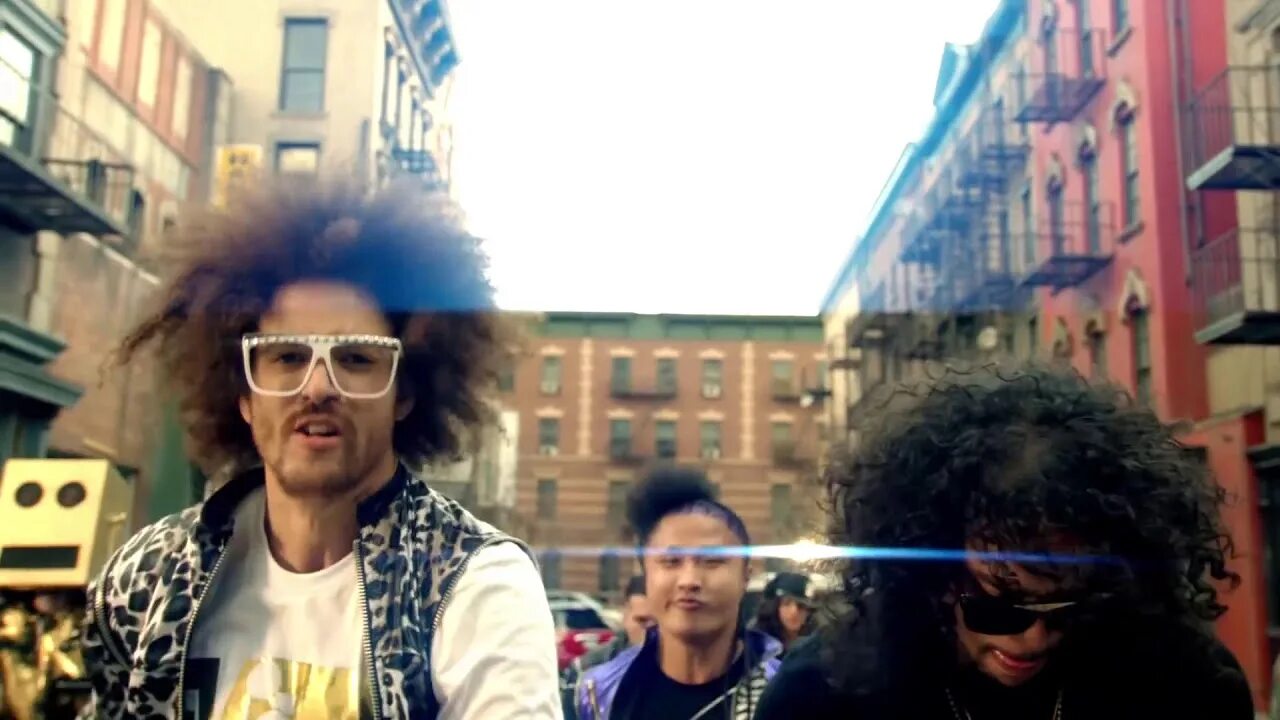 Лмфао Party Rock Anthem. Лмфао шефелин. LMFAO 2011. LMFAO Dance. Im shuffle