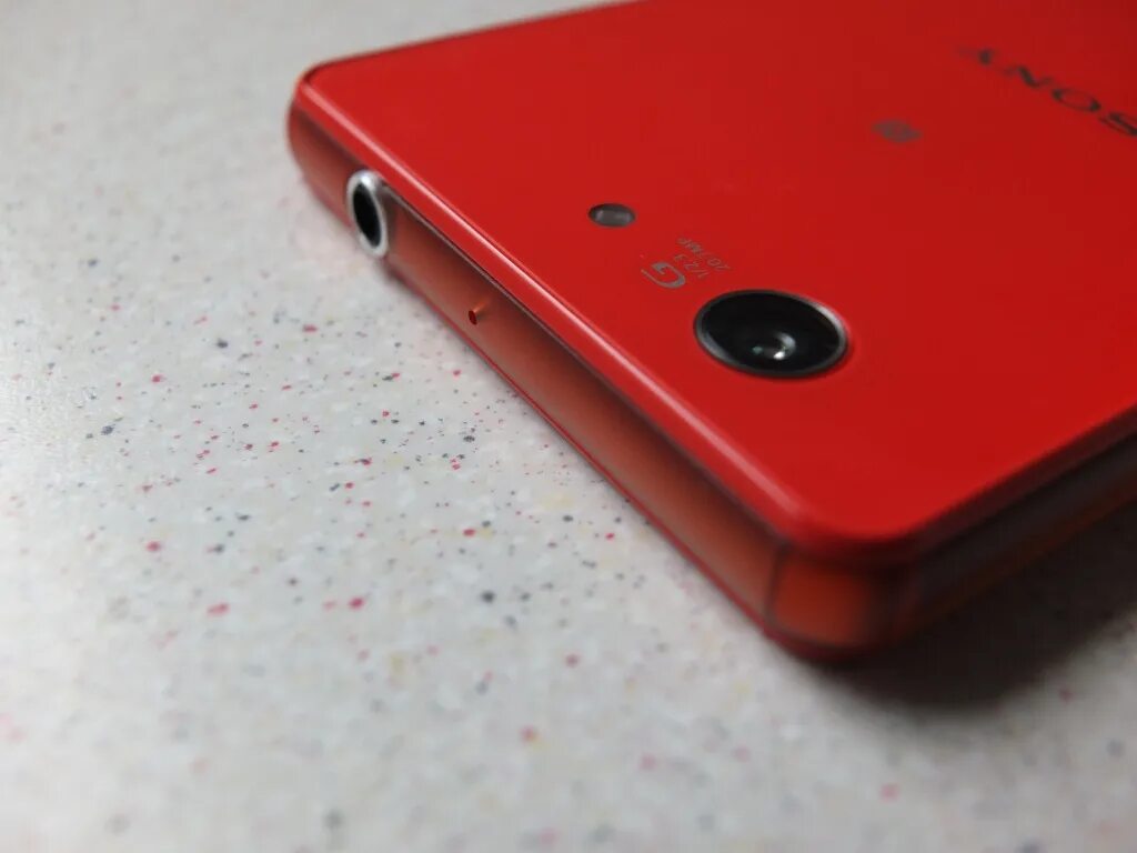 Sony Xperia z3 Compact Red. Sony Xperia z3 красный. Sony Xperia z3 Compact камера. Sony Xperia z3 Compact Orange. Z3 компакт