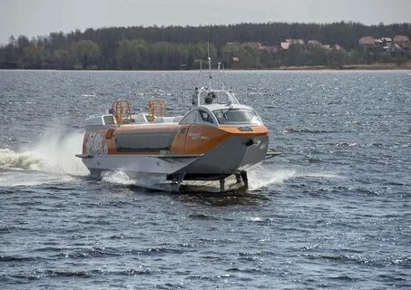 Фото катера на подводных крыльях