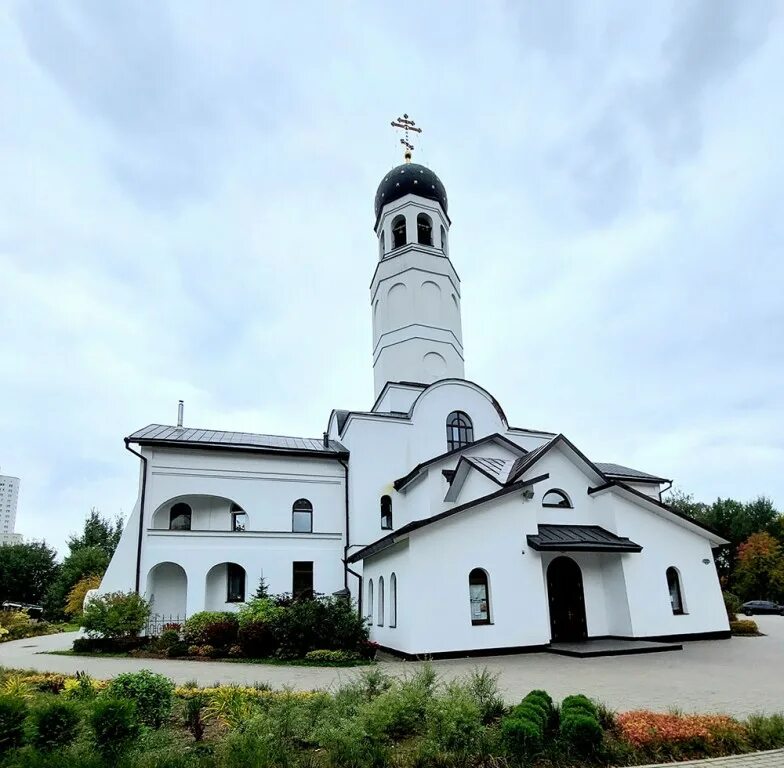 Замковая Церковь (Минск). Храм Вознесения Господня Минск. Многоярусная Церковь Минск. Церковь Минск полукруглая. Приходы минска