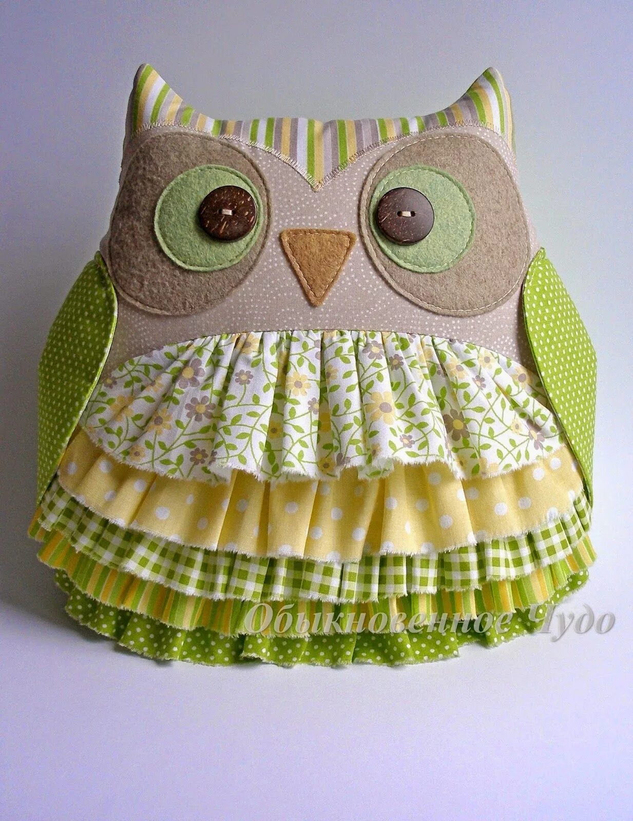 Сова своими руками из ткани. Игрушки для подушки. Совята из ткани. Игрушка сова. Подушка сова.