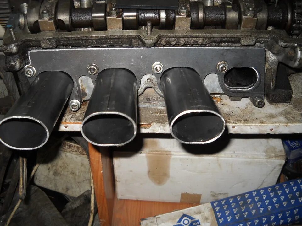 Самодельный ресивер на ваз 16v. Переделка ресивера. Стингер 128 ресивер на приору. Ресивер 16кл классика. Впуск на ваз 2107 16v.