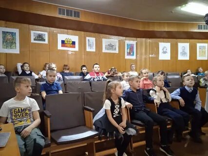 Школа искусств советск