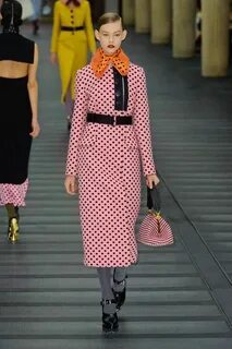 Бренд miu miu одежда