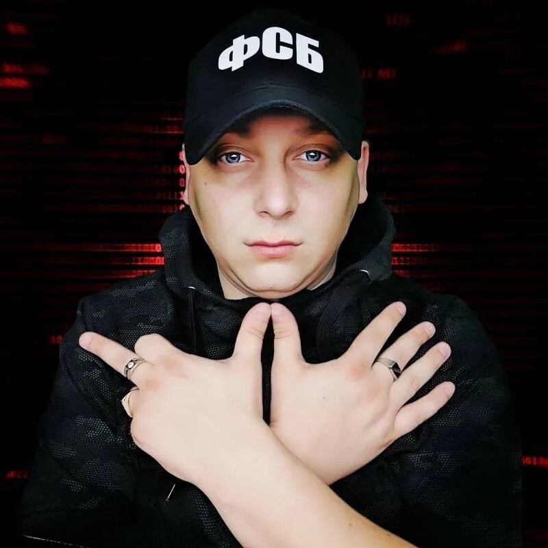 Как артем кузьмин находит фото Артем Кузьмин Нашёл двойника YouTube