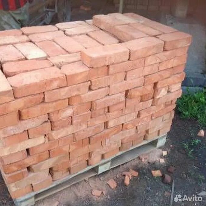 Продаю б у кирпичи