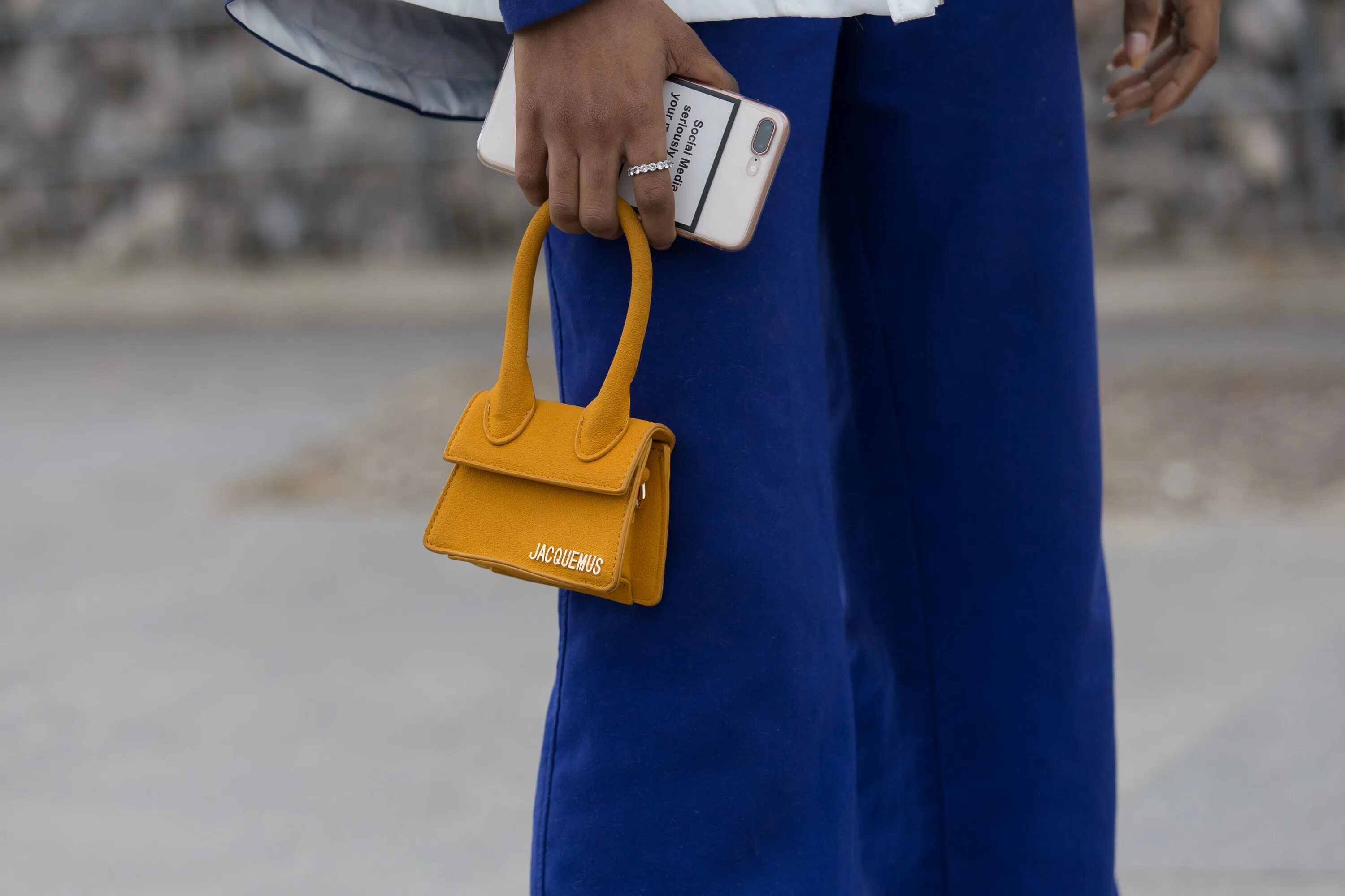 Jacmues. Сумка le Chiquito Mini Jacquemus. Jacquemus Mini Bag. Мини сумка 2023 Jacquemus черная. Jacquemus 2022 сумки.