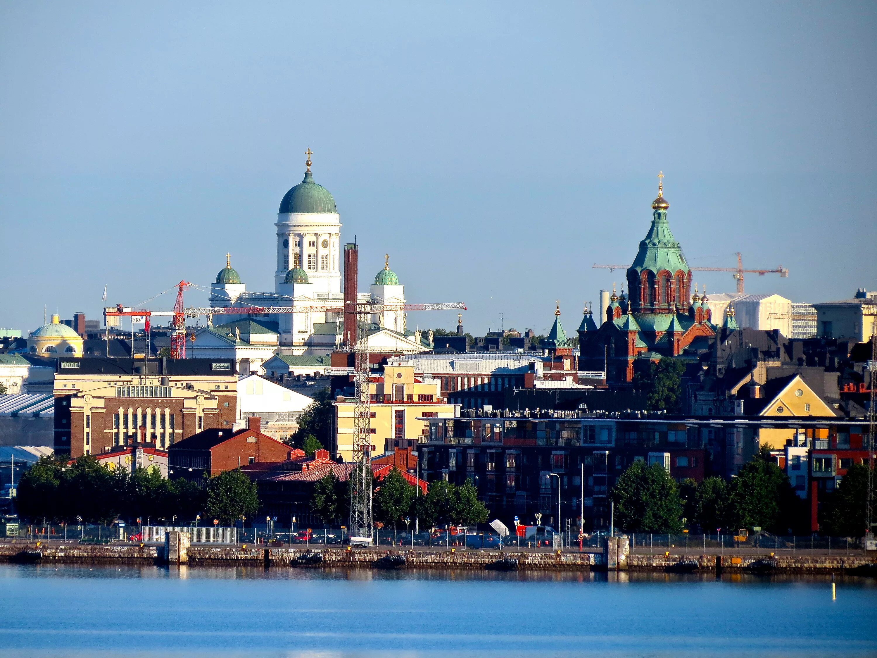 Столица города хельсинки. Хельсинки столица. Финляндия Helsinki. Финляндия Хельсинки лето. Хельсинки столица Финляндии достопримечательности.