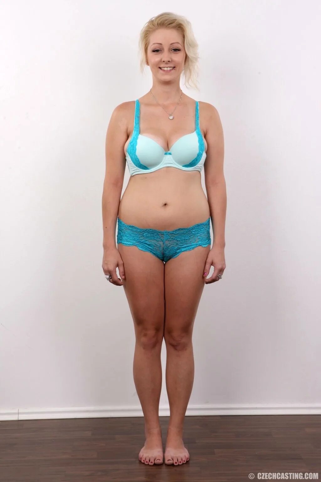 Чешский кастинг магдалена 2094. Casting anna 0635. Monika 1323. Lucie-4361. Lucie boudova.