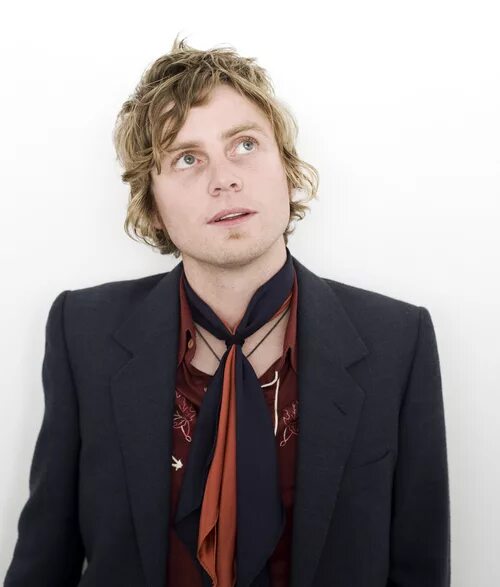 Боб эванс парамаунт. Bob evans. Bob evans belair road. Боб эванс продюсер. Боб эванс фото.