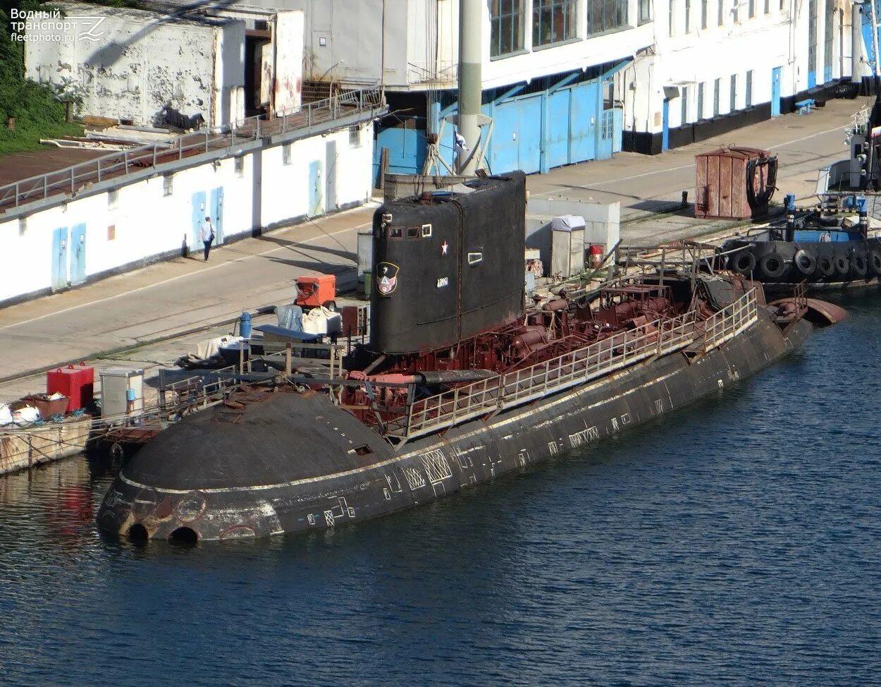 Лодка б н. Подводная лодка б 871 АЛРОСА. ДЭПЛ Б-871 «АЛРОСА». Б-871 «АЛРОСА». Подводная лодка АЛРОСА 877 проект.