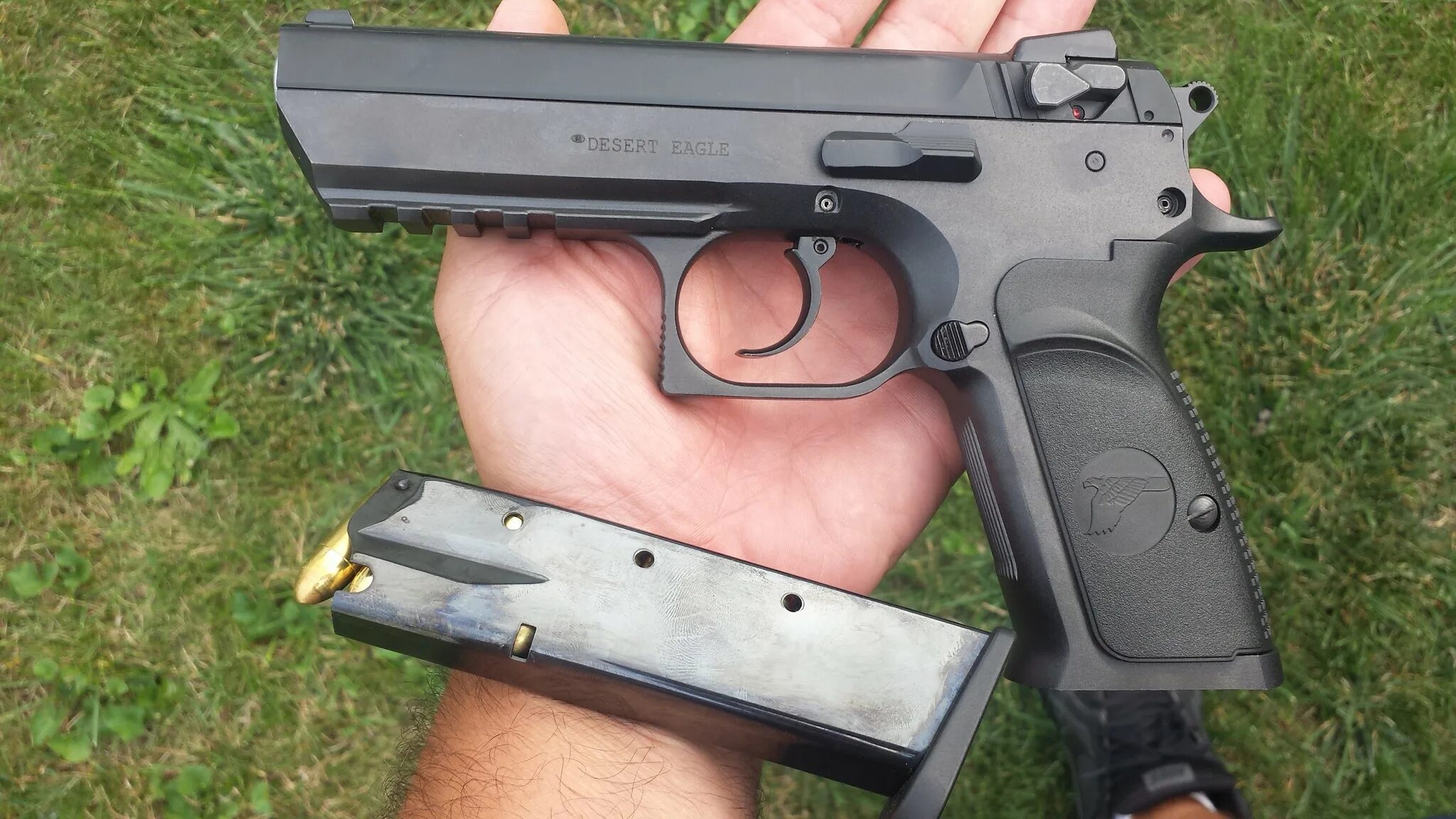 Игл 45. Дезерт игл 45 acp. дигл 45ацп. desert eagle под патрон 45 acp.
