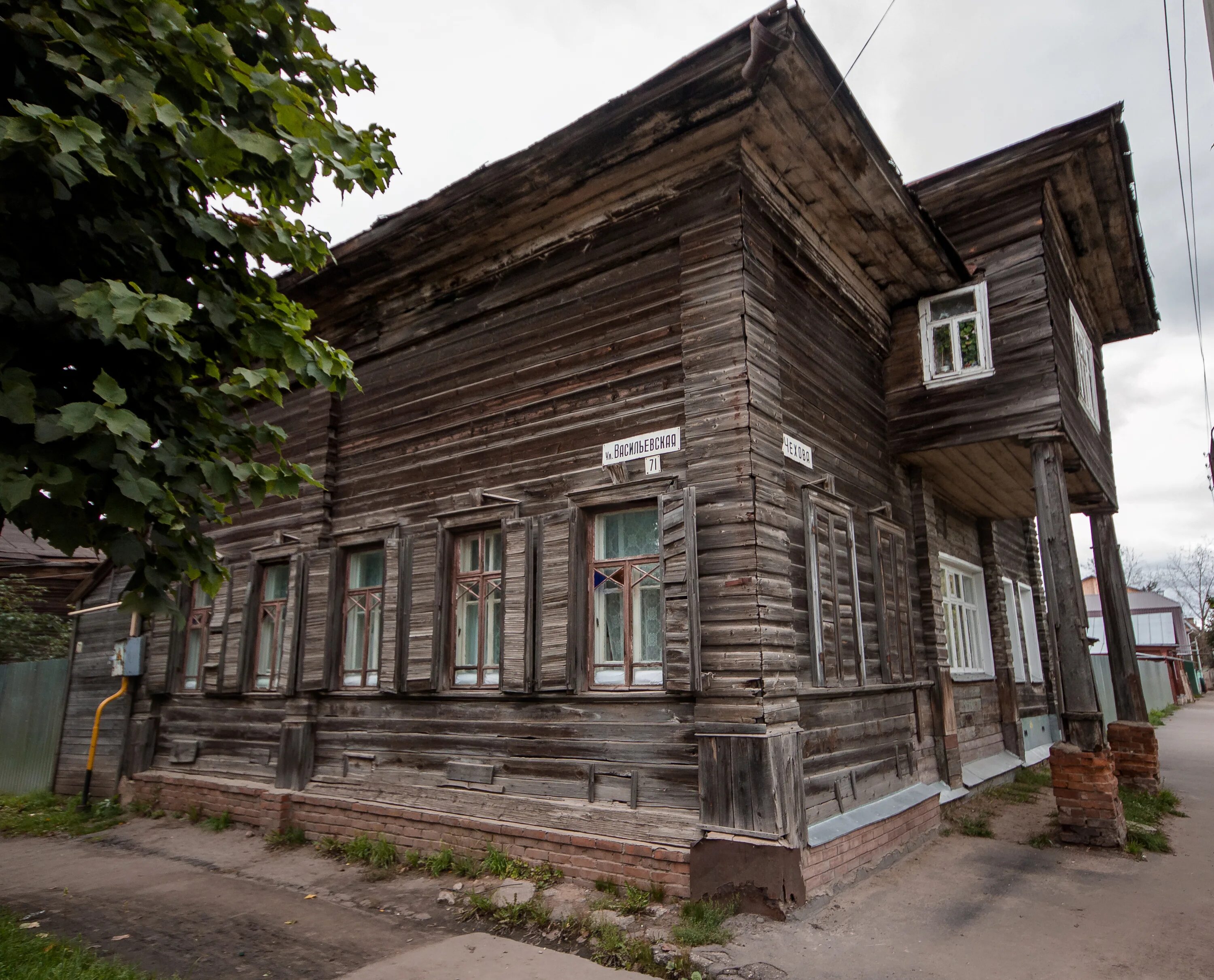 Дом какого помещика был сильно захламлен. Усадьба посылиных шуя. дом помещика 19 века. усадьба щеколдина, улица свердлова 9, шуя. город шуя васильевская улица.