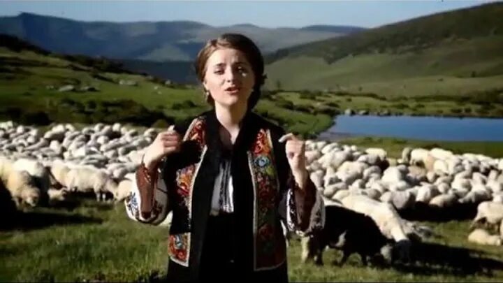 Молдавские румынские песни. Национальная песня Румынии. Самые популярные румынские песни. Румынская народная песня.