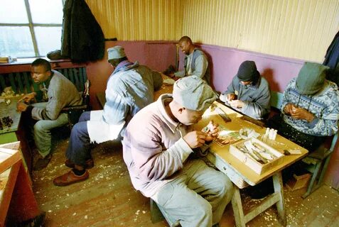Банкет заключенных в мордовской колонии