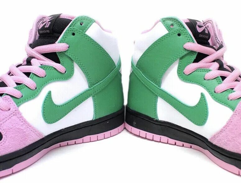 Кроссовки с розовыми шнурками. Nike SB Dunk High invert Celtics. Nike SB Dunk High Pro. Nike Dunk SB High Green. Nike SB Dunk High Pink.