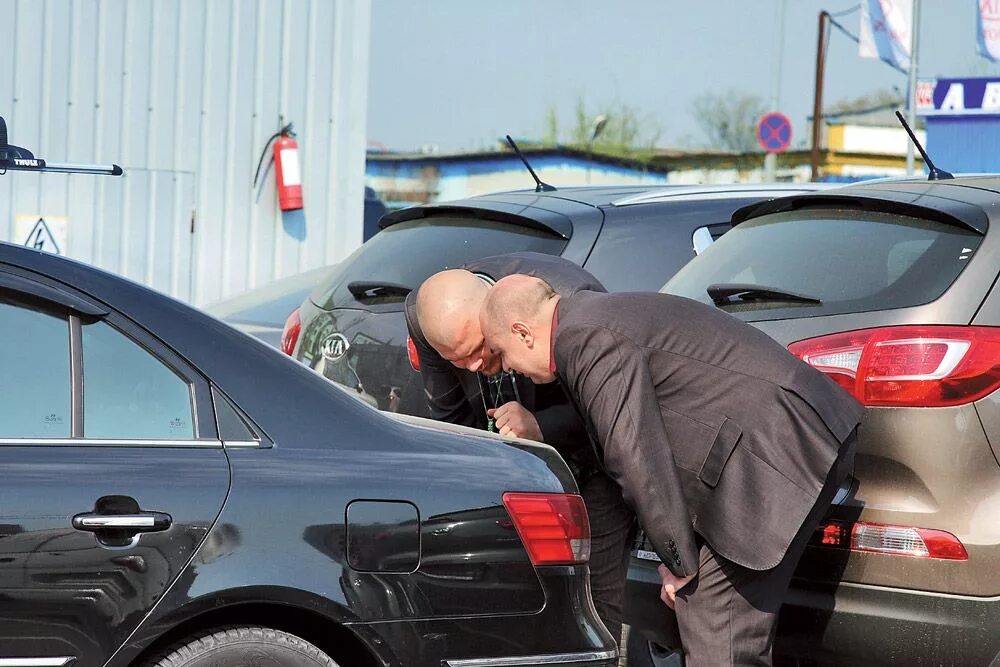 Осмотр ущерба по осаго. Скрытое дтп осаго. Скрытое дтп осаго. Экспертиза автомобиля после дтп. Техническая экспертиза авто.