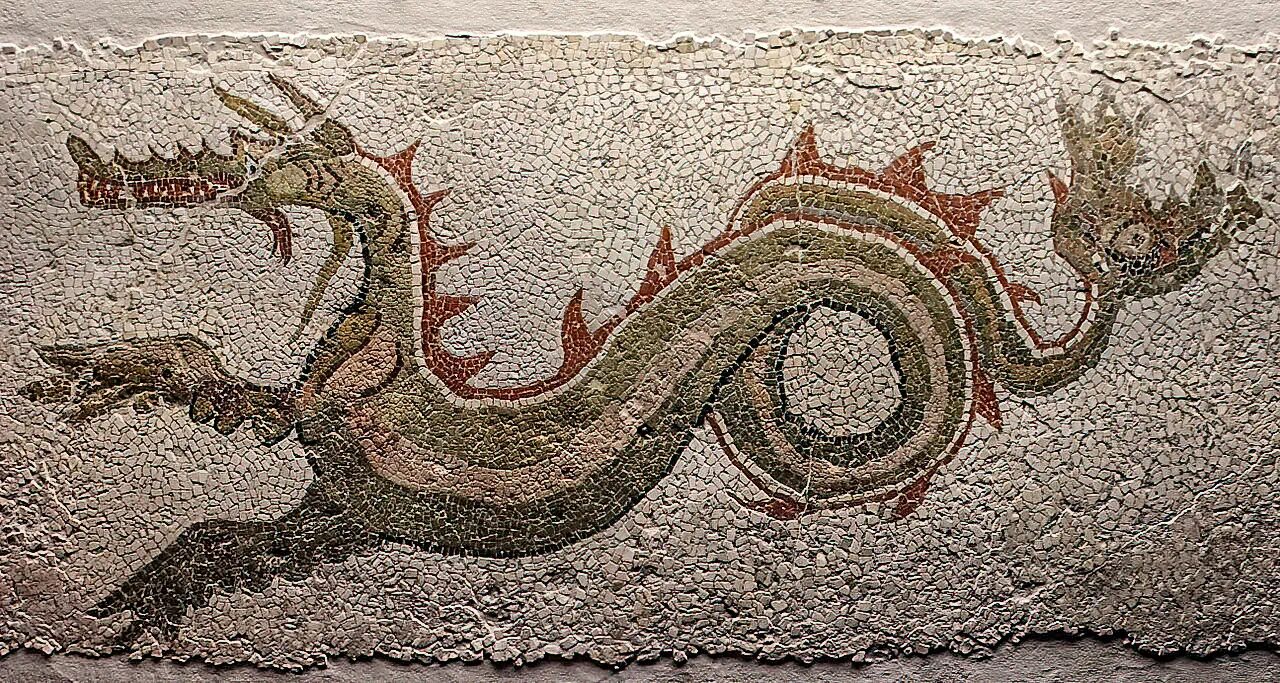 Драконы греков тифон. Античные мозаики дракон. Дракон древняя Греция.