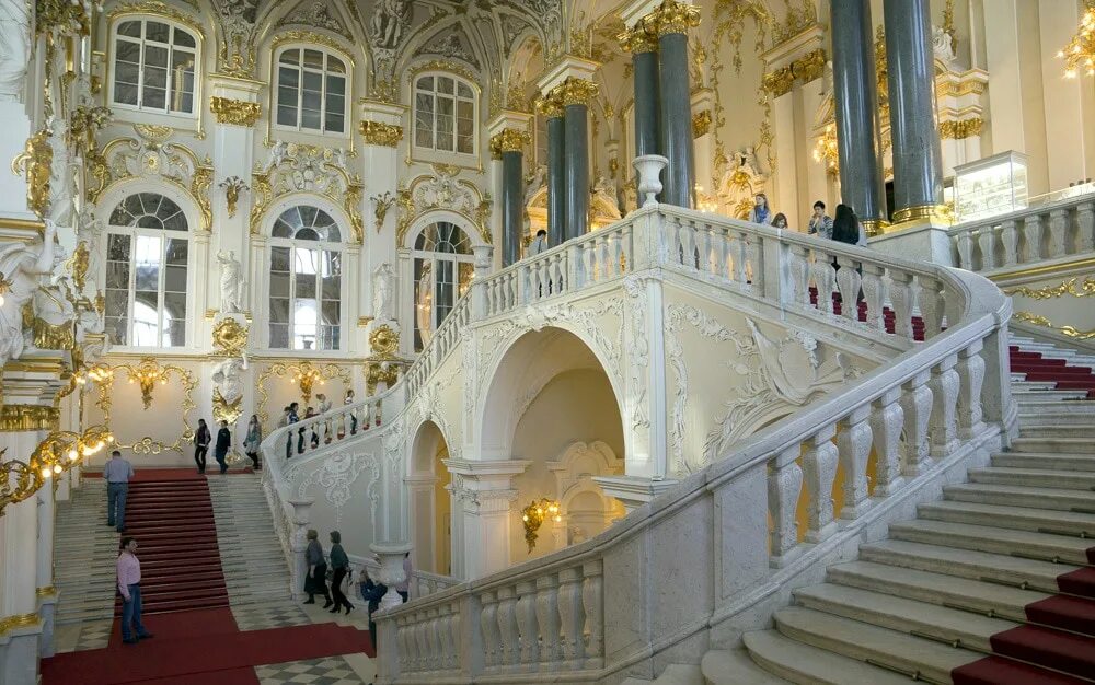 Эрмитаж санкт петербург январь 2025. Эрмитаж посольская (иорданская) лестница. посольская лестница в эрмитаже. франческо бартоломео растрелли посольская лестница. иорданская лестница эрмитажа в санкт-петербурге.