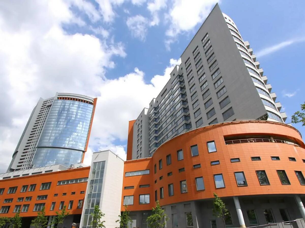 монарх центр. бизнес центр монарх динамо. отель монарх москва ленинградский проспект 31а. ленинградский проспект, д. бизнес центр монарх динамо.