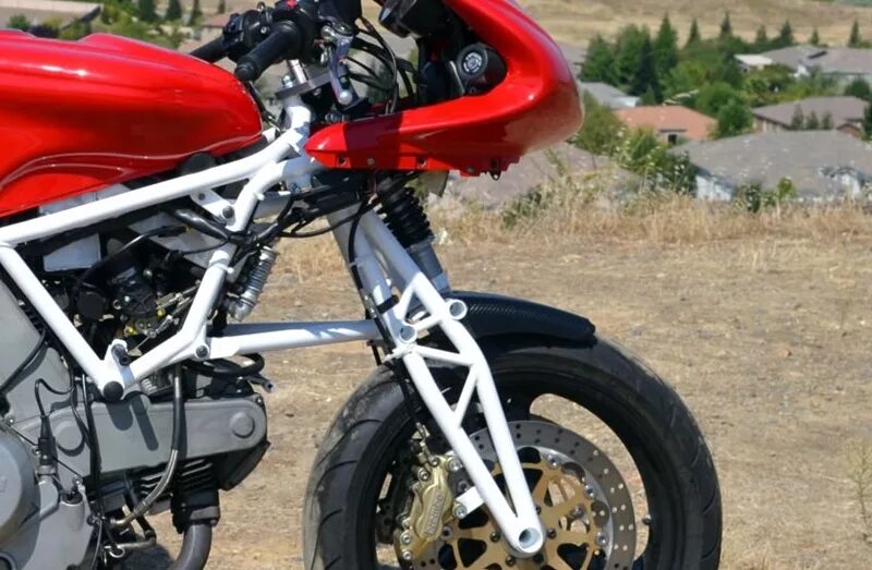Дукати Птичья клетка. Рама Дукати Птичья клетка. Ducati Monster 2003 защитная клетка. Ducati Monster демпфер. Подвеска на эндуро