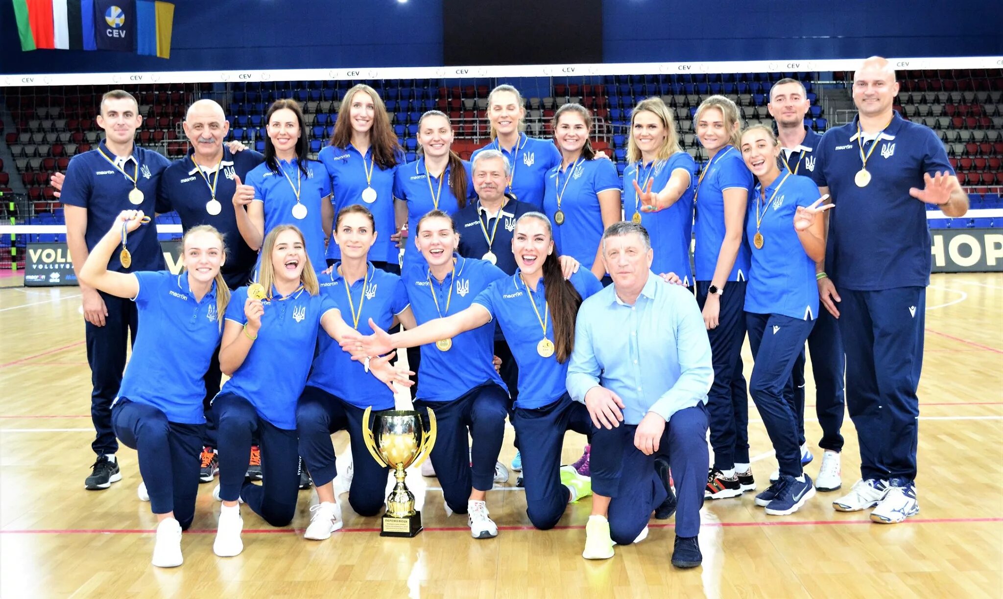 женская сборная россии по волейболу состав. женская сборная россии по волейболу на олимпийских играх 2021. женская сборная турции по волейболу волейболисты турции. женская сборная россии по волейболу тренер. состав женской сборной по волейболу.