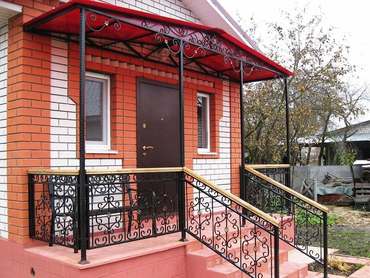 Крыльцо из металла. Бетонное крыльцо. Входные ступеньки в дом. Входная лестница в частный дом. Ступеньки для крыльца.