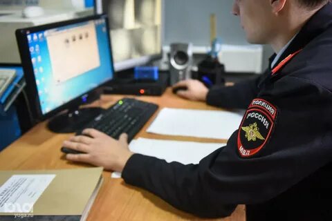 Сотрудник полиции в социальных сетях