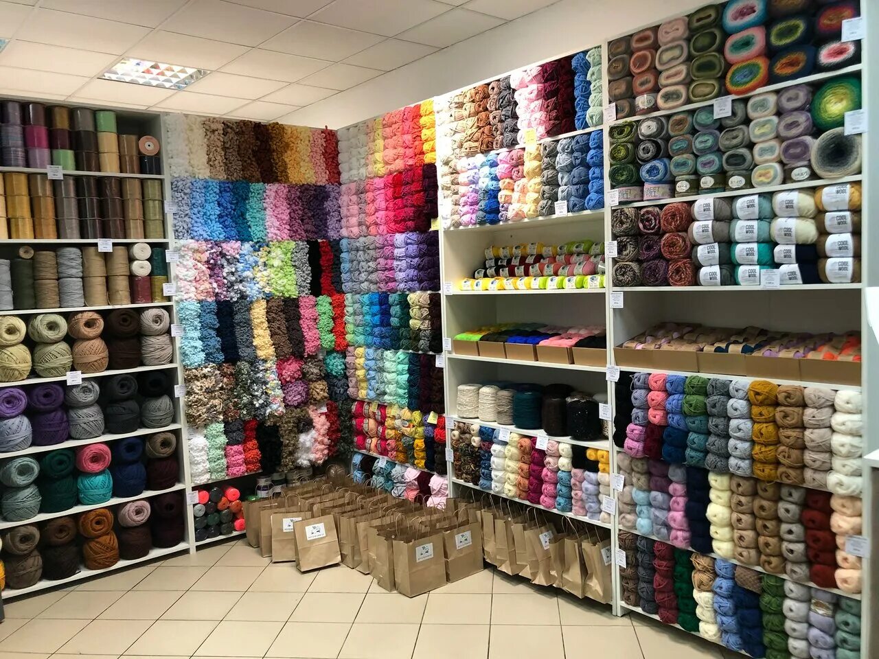 Семёновская пряжа магазин. Дом пряжи г березовский. Магазин пряжи. Магазин пряжи на карте. Магазин пряжи на карте.