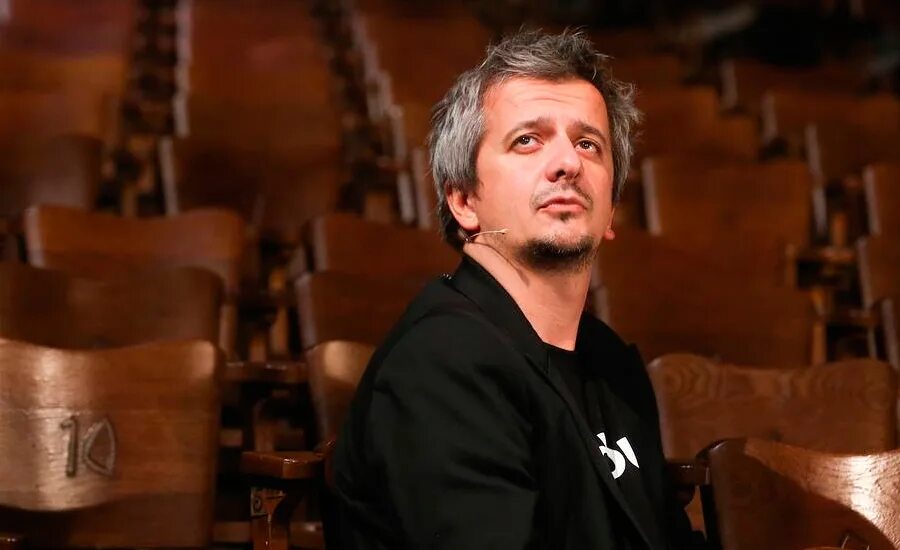 Питер брук спектакли. Любимов юрий петрович театр. Театр на таганке любимов. Александр борухович титель. Юрий любимов театральные режиссёры.