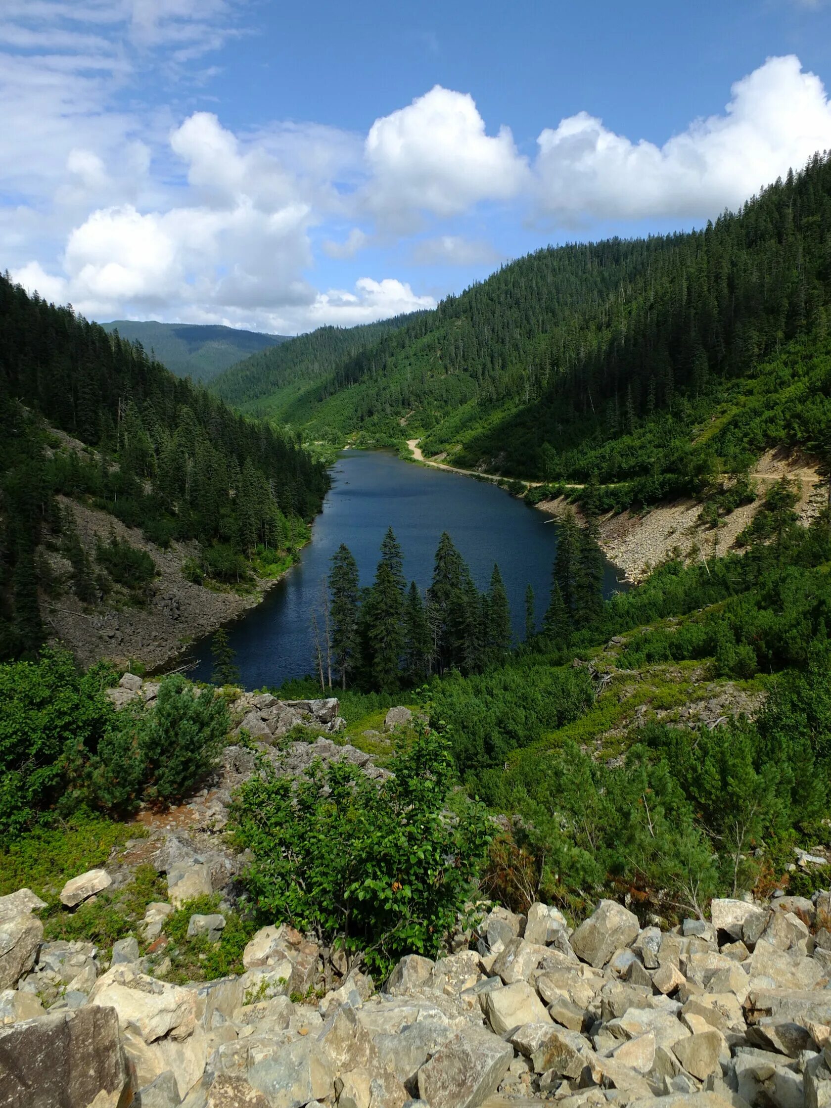 Богатства хабаровского края. Озеро Амут. Амут Хабаровский край. Амут озеро Хабаровский. Амут озеро Хабаровский край озёра.