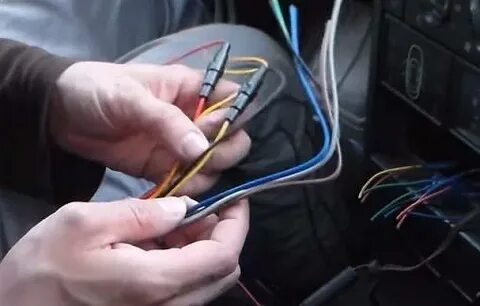 Как правильно установить магнитолу в автомобиль