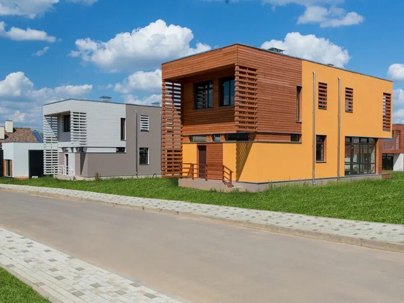 Пригород западная долина. Западная долина большое свинорье. Тсн западная долина. Мультиформатный поселок. Жк западная долина москва.