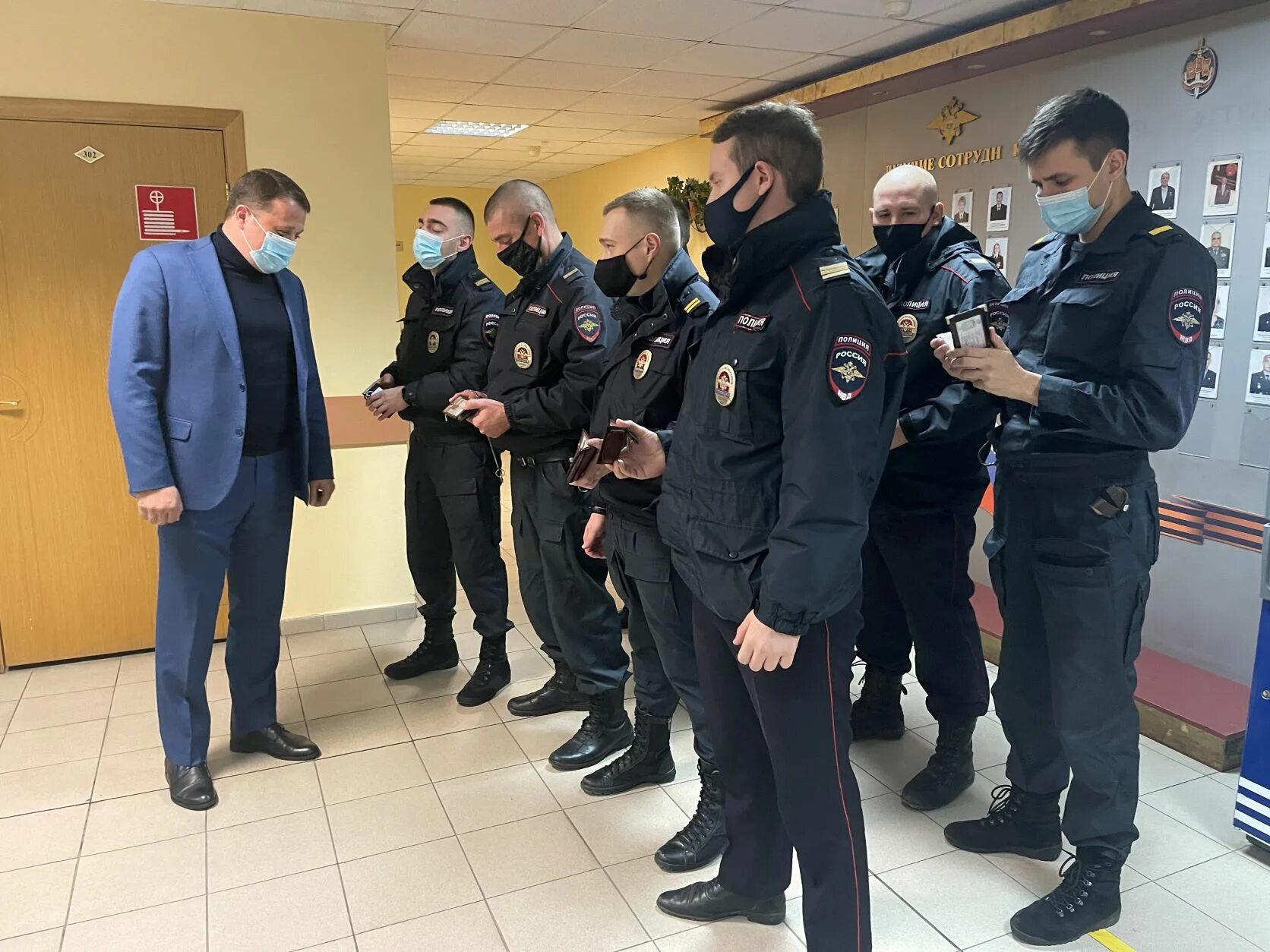 Несение службы сотрудников внутренней службы