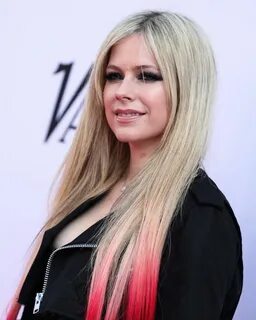 Avril Lavigne - 2021 Variety Hitmakers Brunch in LA * CelebMafia