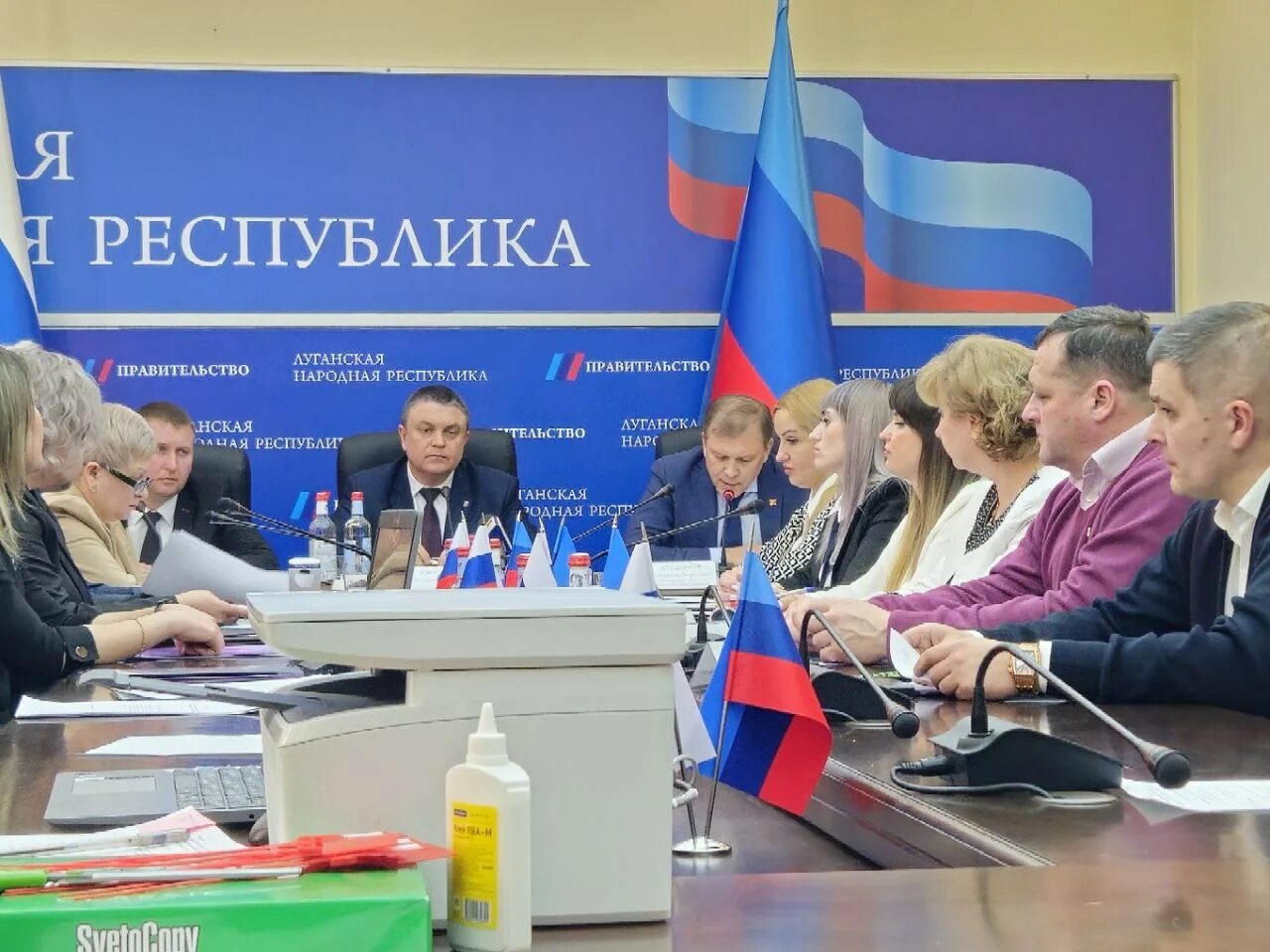 Избирательная комиссия лнр. Председатель избирательной комиссии лнр кравченко. Комиссии луганской народной республики. Избирательная комиссия лнр. Избирательная комиссия.