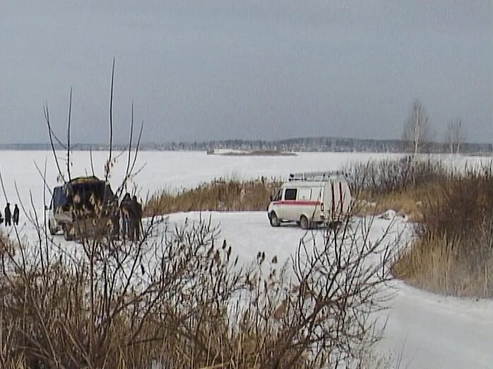 заморный водоем. золотая рыбка озерск карла маркса график. спасение рыбы озеро большая нанога. золотая рыбка озерск. озерск золотая рыбка карла маркса.