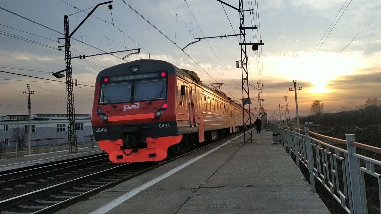 Электрички 00х. Омск петропавловск казахстан жд. Петропавловск омск школа. Станция петропавловск казахстан. Поезд петропавловск-красноярск.