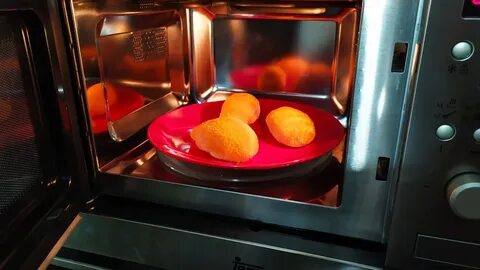 Выпечка в силиконовой форме в микроволновке