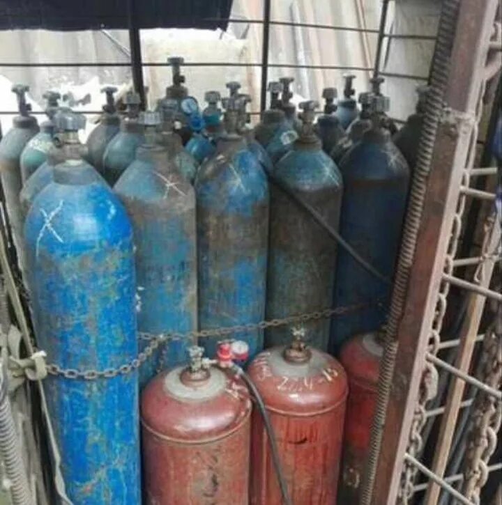 Можно ли хранить кислородный. Хранение кислорода. Требования к выполнению газопламенных работ. Хранение баллонов с пропаном и кислородом. Нормативы хранения газовых баллонов на предприятии.